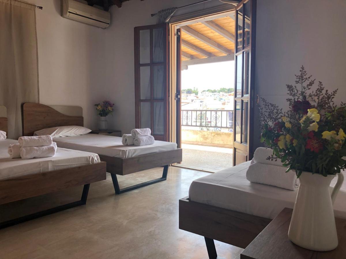 Central Guest House Skiathos Ngoại thất bức ảnh