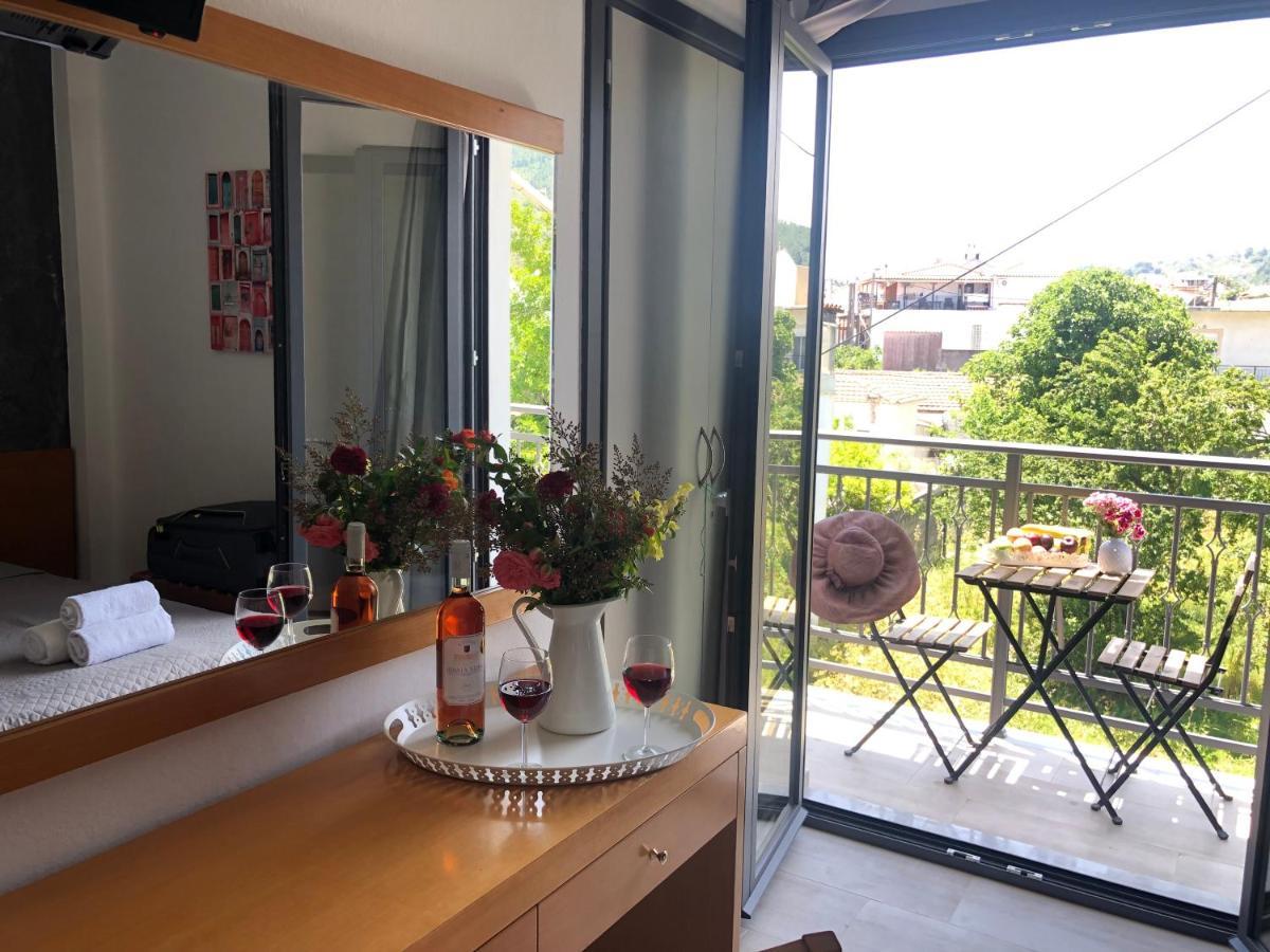 Central Guest House Skiathos Ngoại thất bức ảnh